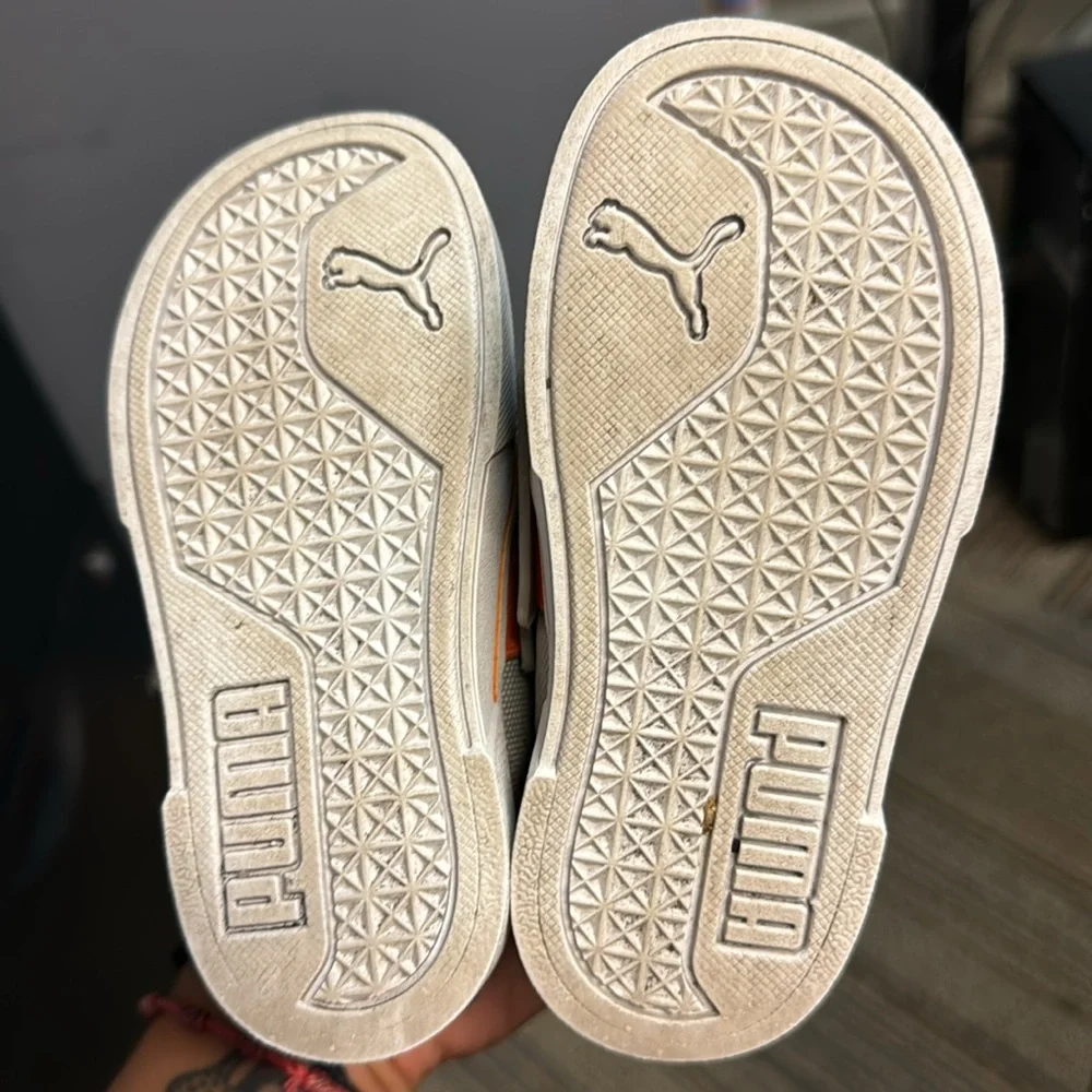 Puma toddler slip on sneaker - Picture 3 of 4